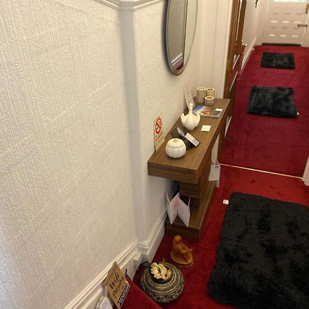 Villa Guest House Порткоул Екстериор снимка